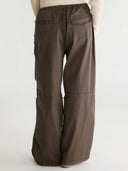 Bruine broek whoop