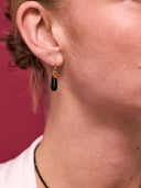 Drops oorbellen / zwart