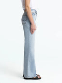 Licht blauwe flared jeans kukiko