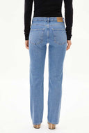 Blauwe jeans carenaa