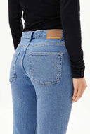 Blauwe jeans carenaa