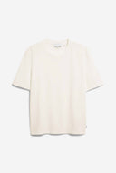 Loose fit t-shirt tarjaa