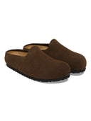 Bruine clogs amsterdam wrapped