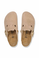 Zandkleurige clogs boston