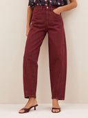 Donkerrode jeans begum