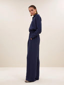 Donkerblauwe donna satin stripe blouse
