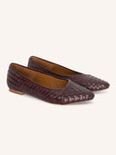Leren ballerinas may