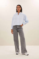 Lichtblauwe blouse sarah short