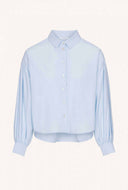 Lichtblauwe blouse sarah short