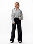 Gestreepte blouse met tuck in effect