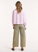 Gestreepte roze blouse liv