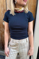 Aangesloten t-shirt met rib