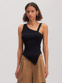 Asymmetrisch gebreide top coralie
