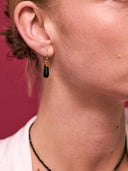 Fijne korte ketting met mini edelsteentjes zwart