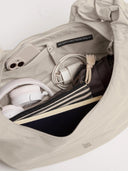 Beige tas Moon bag ruffle