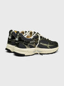 Sneakers the re-run cracked