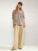 Lichtbruin gestreepte blouse nukacey
