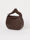 Bruine tas coco croissant