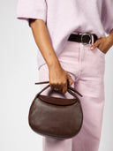 Bruine tas coco croissant