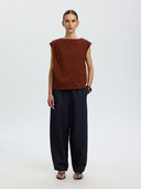 Mouwloze top met plooidetails calli