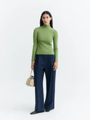 Groene longsleeve aine